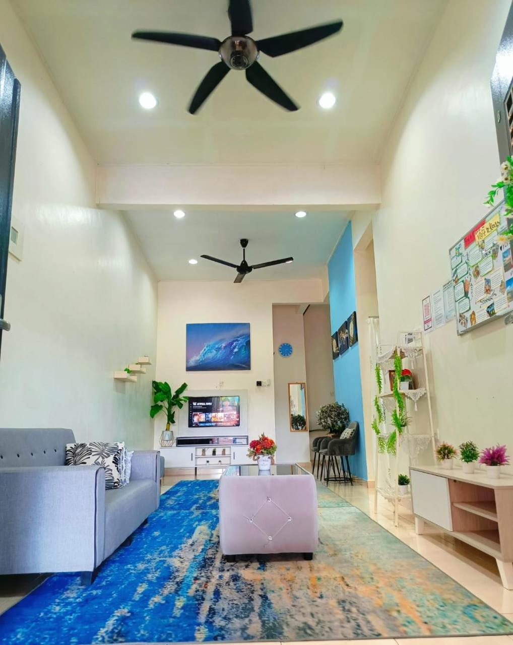 Ninizam Kemaman Cukai Holiday home Chukai
